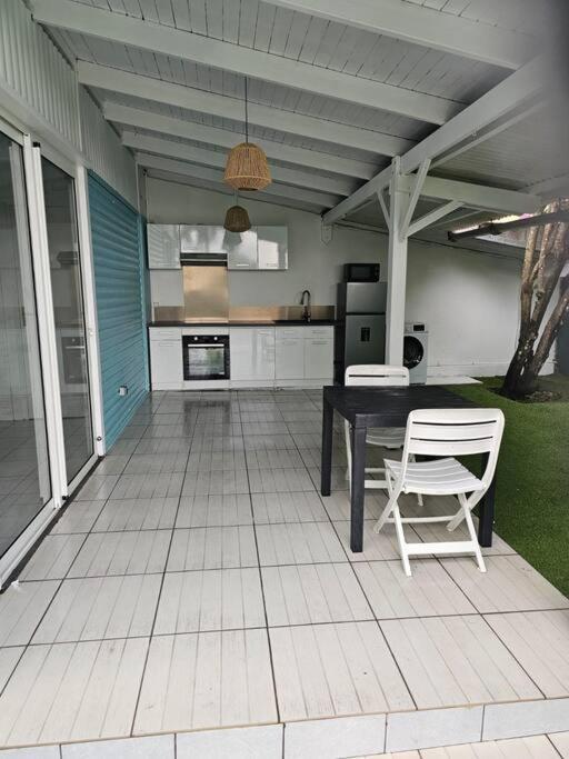 Ferienwohnung Sweet Colibri Saint-Pierre Exterior foto